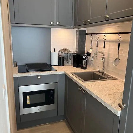 Appartement 2 Bedroom At Knokke-heist, Near Zeebrugge, Overlooking The *