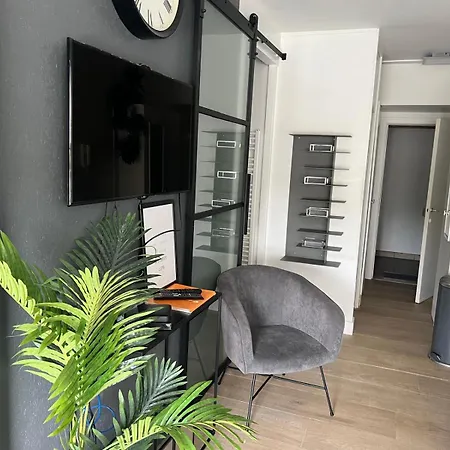 2 Bedroom At Knokke-heist, Near Zeebrugge, Overlooking The Appartement Knokke-Heist